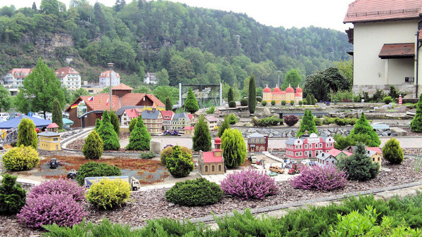 Rathen-Eisenbahnwelten-Bastei-Felsenbühne